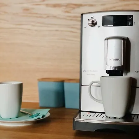 Tcf - Big With Free Garage Lägenhet