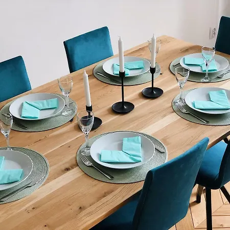 Tcf - Big With Free Garage Kraków